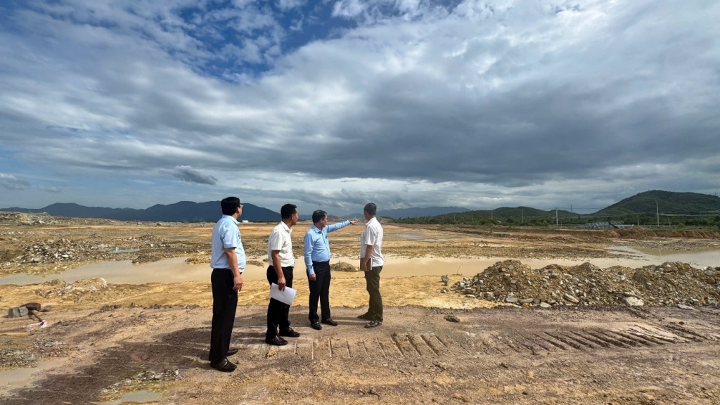 thuc dia.jpg (232 KB)